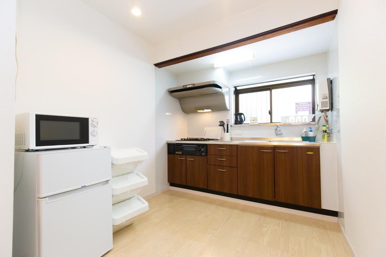 Ty House Shin-Osaka Apartment Bagian luar foto